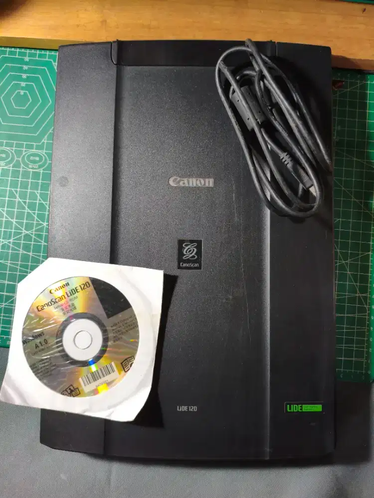Scanner merk canon canoscan lide 120