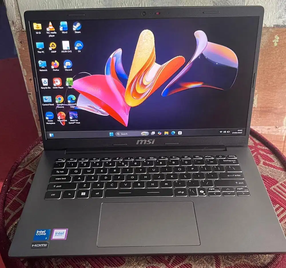 Laptop MSI Gacor Masih Garansi