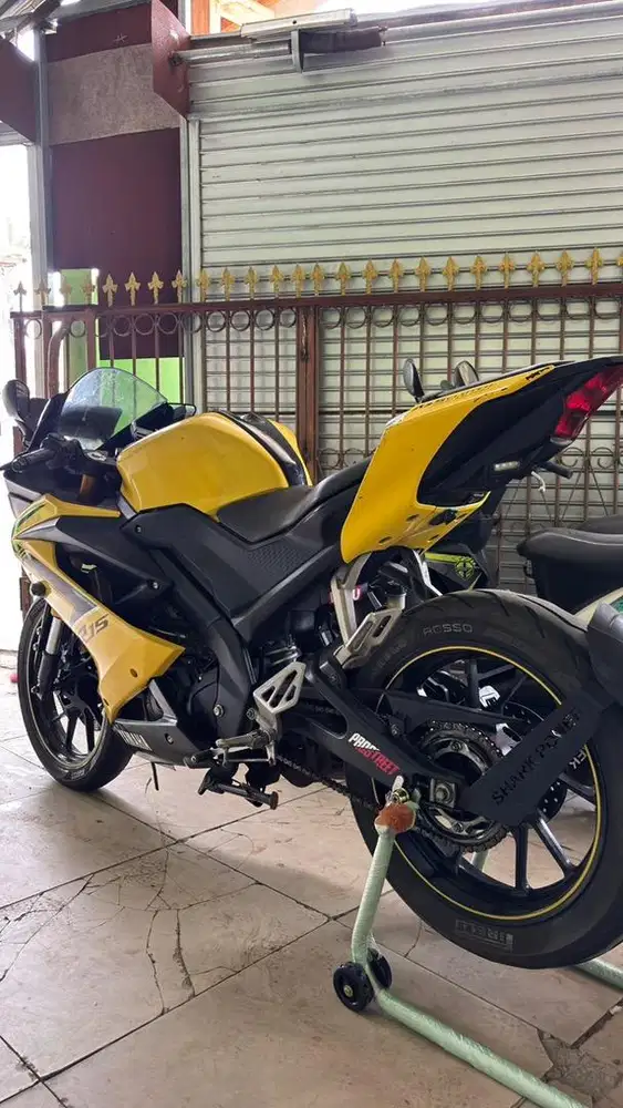 R15 v3 2018 asli kuning standar