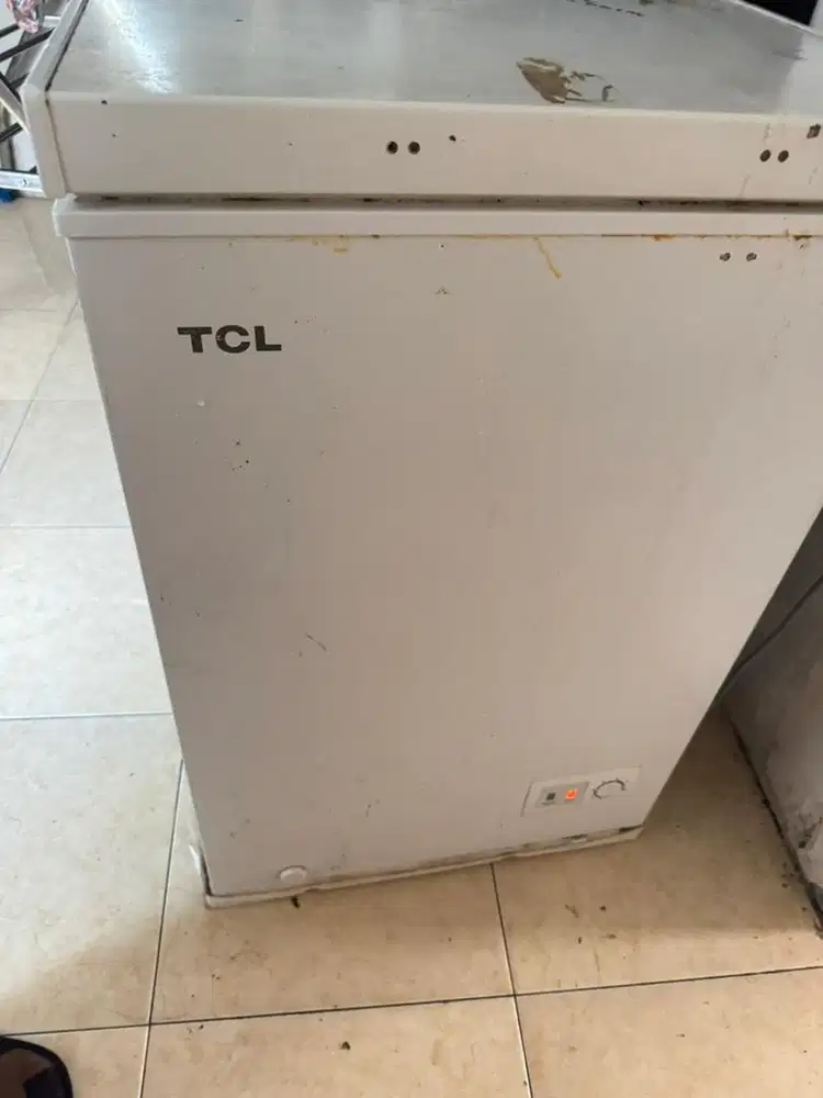 Frezer Like New TCL 100 L