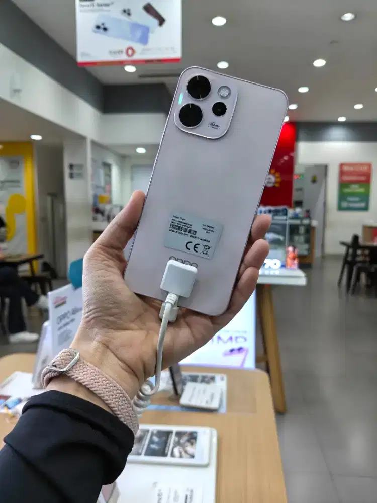 Oppo Reno 15F 5G