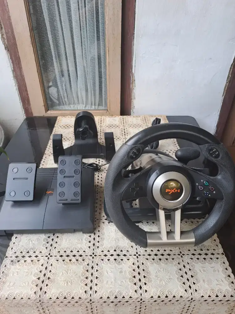 PXN V3 Pro, stir mobil dengan pedal untuk PS 4