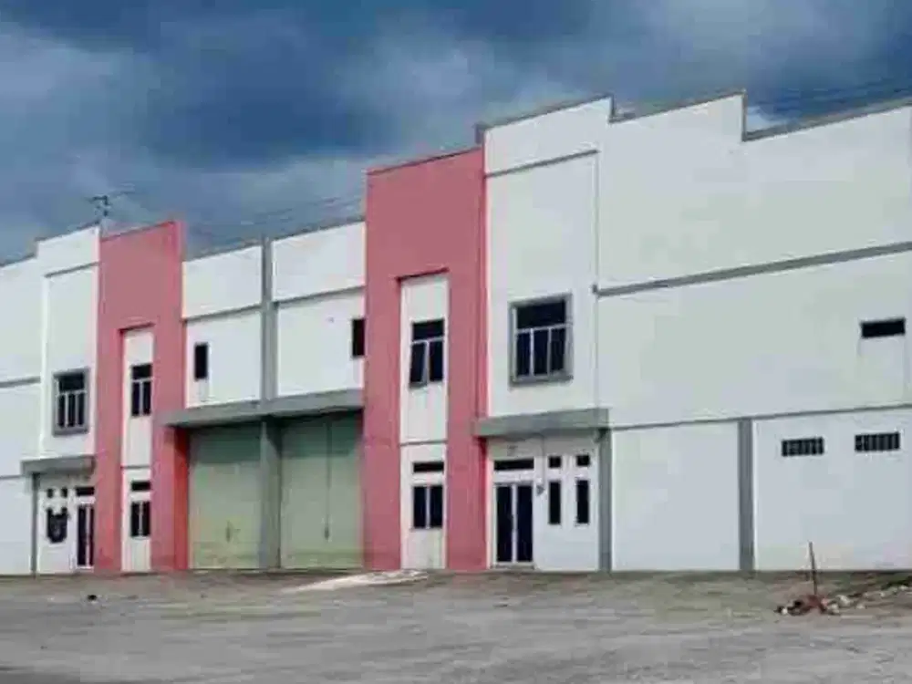 GUDANG STRATEGIS 3.772M², SIAP SEWA DI KAWASAN INDUSTRI