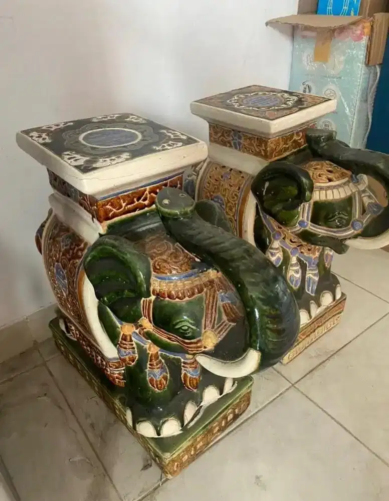 PAJANGAN GAJAH ANTIK