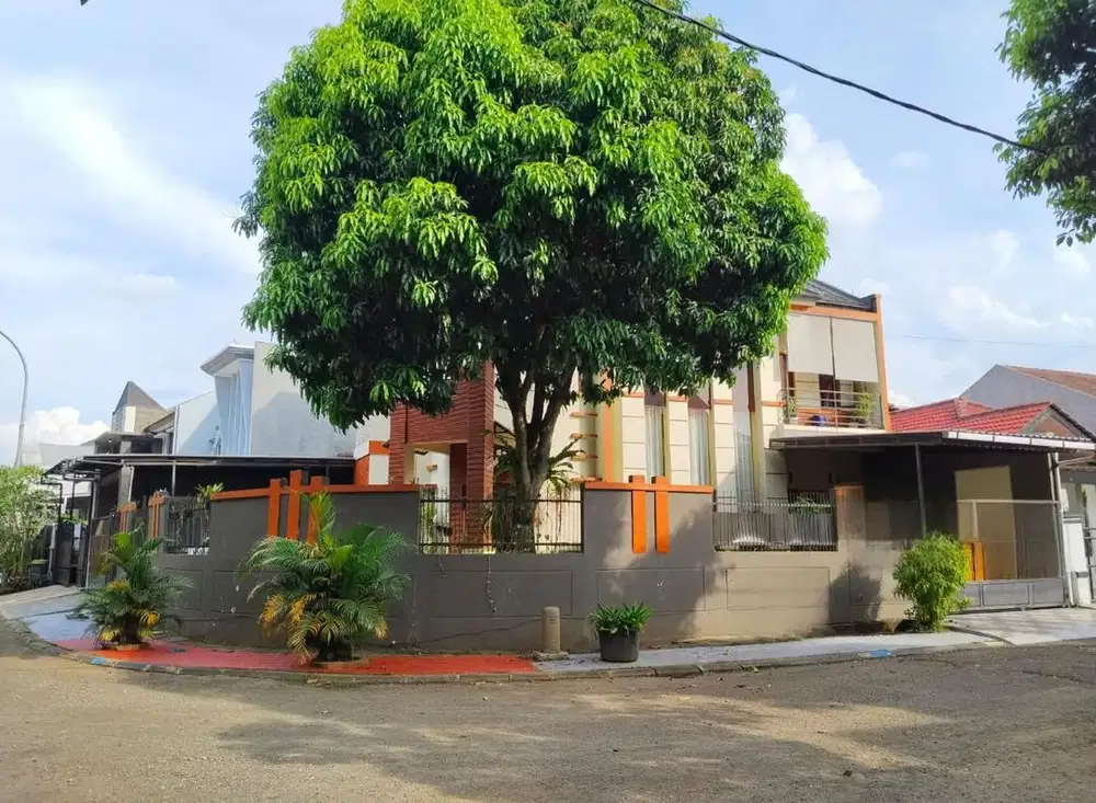 Rumah Siap Huni Di Kencana Loka Bsd