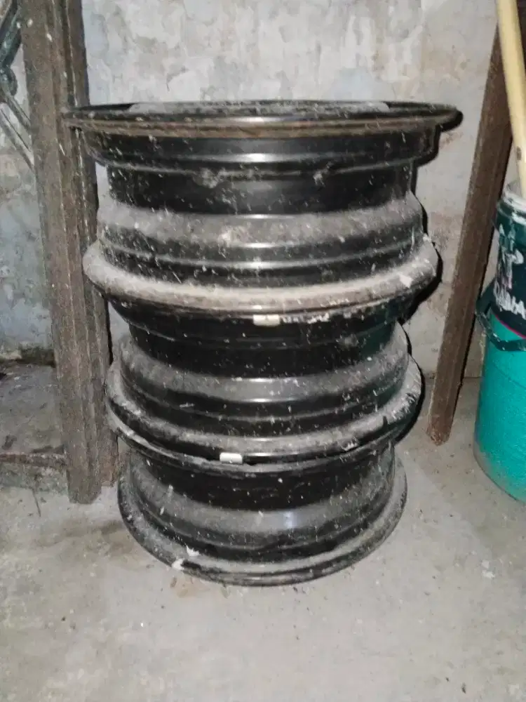 Velg Kaleng Avanza/Xenia Ring 14 ada 3 pcs