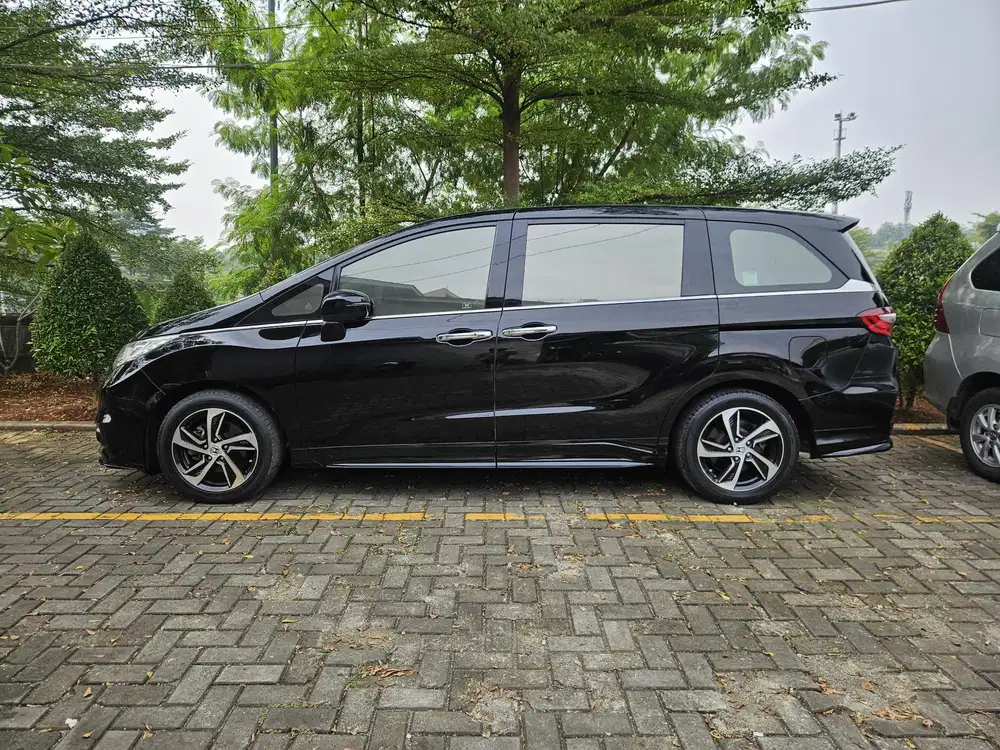 Honda Odyssey 2015 Bensin