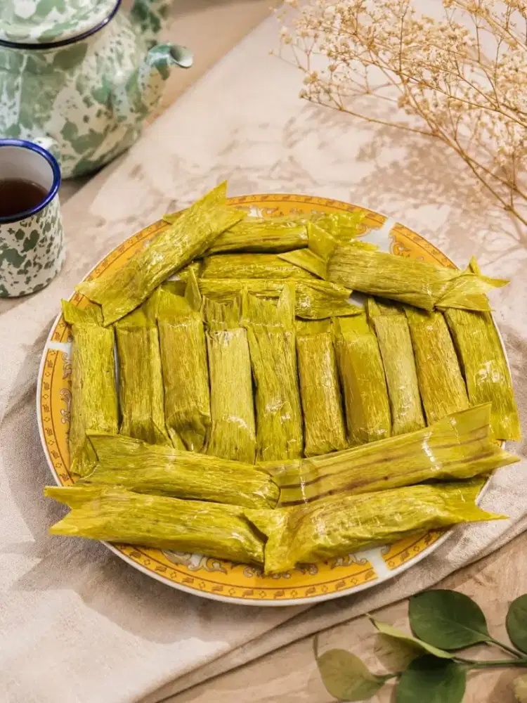Kue khas Aceh (kue Timphan)