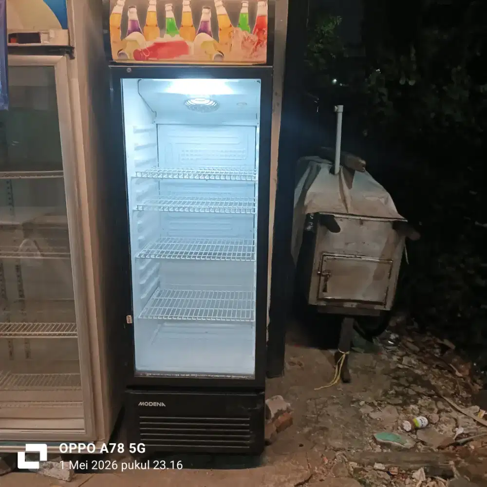 jual showcase jakarta barat