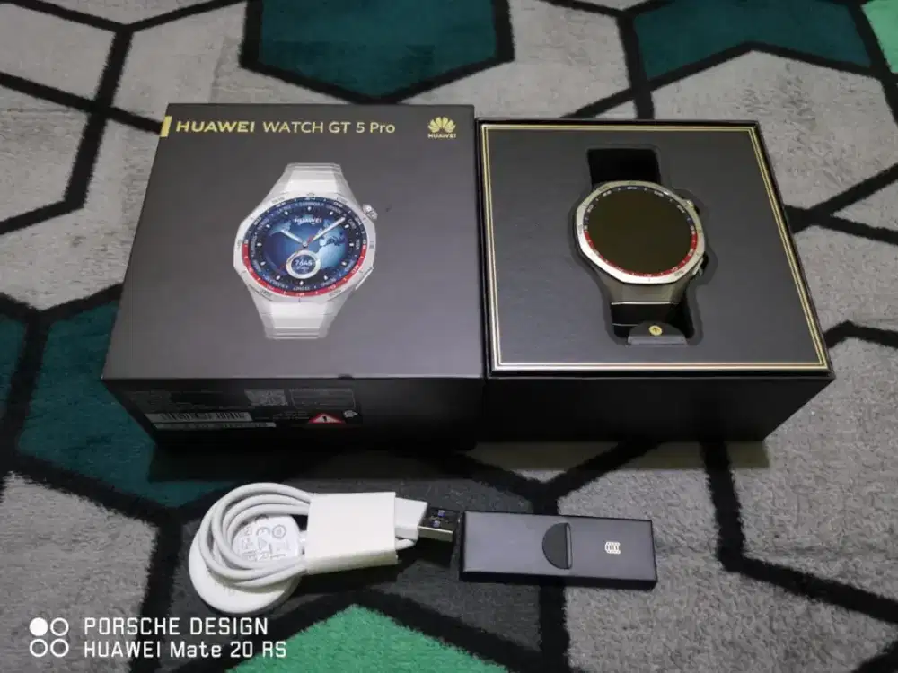 Huawei Watch GT 5 Pro Titanium 46mm 
Garansi Resmi Indonesia 2027