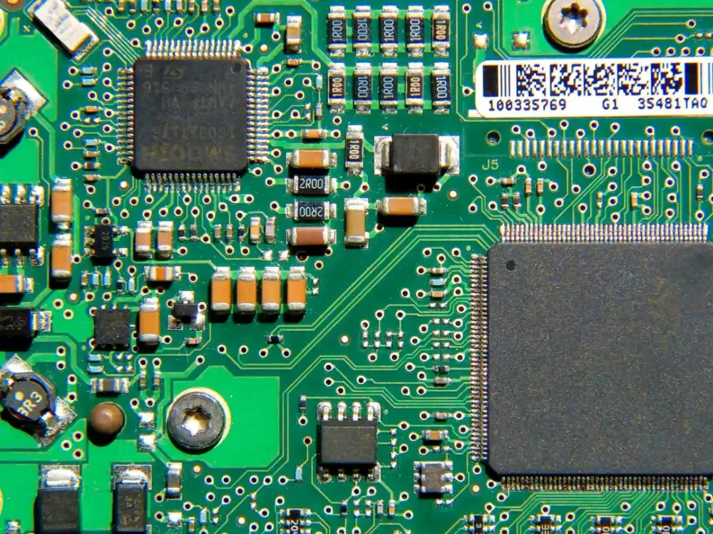 Menggambar Rangkaian PCB Dll
