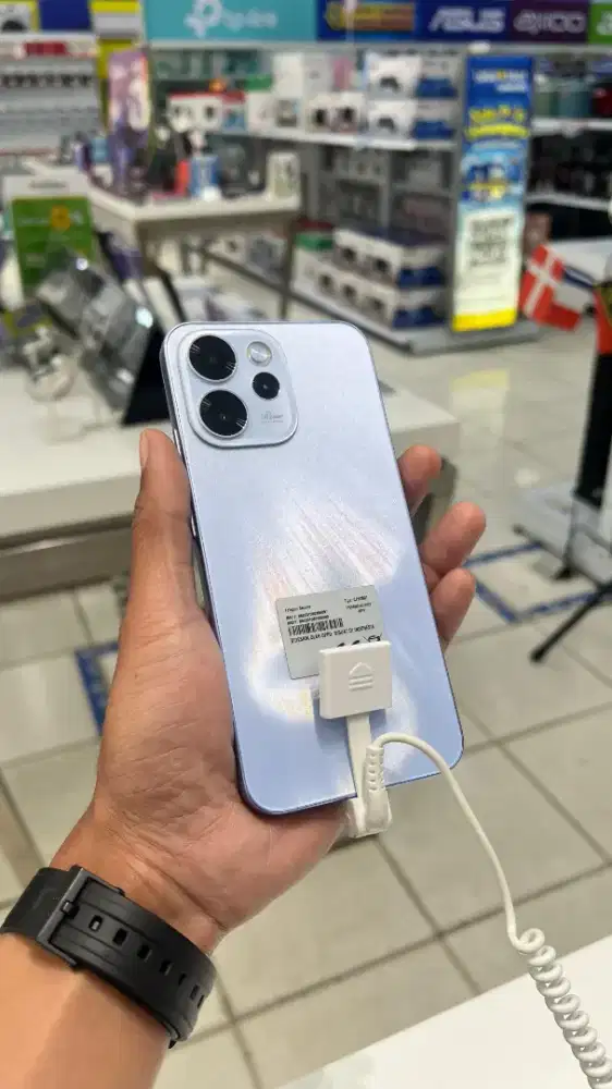 OPPO RENO 15 F 8/256 (Garansi Resmi)