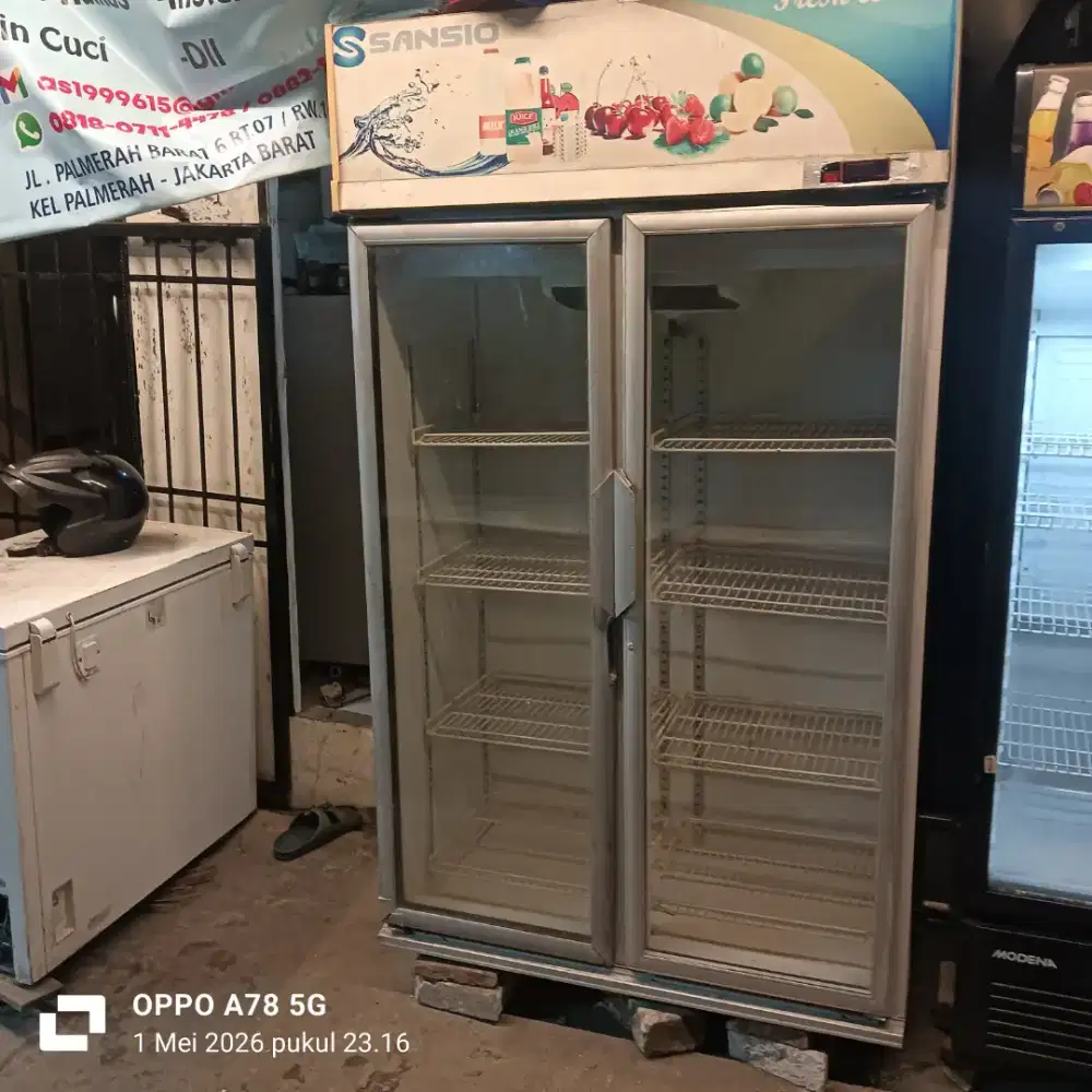 jual showcase jakarta barat