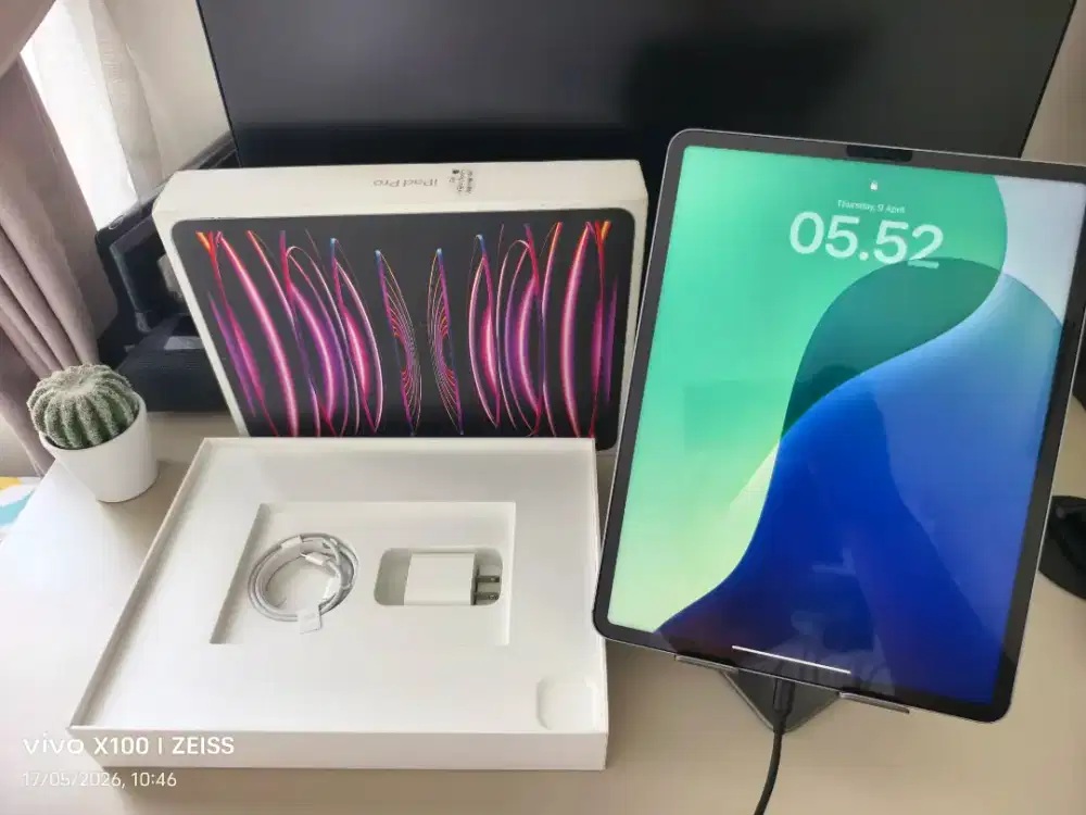 Ipad Pro M2 Chip 12.9 Inch Mulus 99% Fullset Original Bawaan