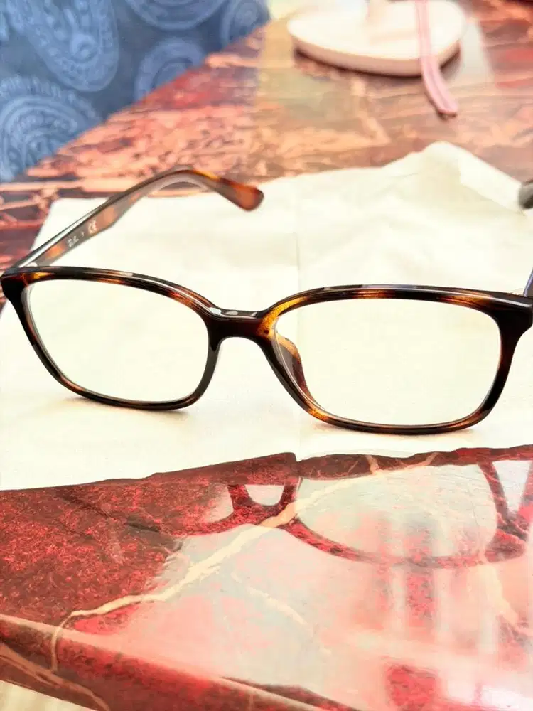 Kaca mata rayban progresif 1+