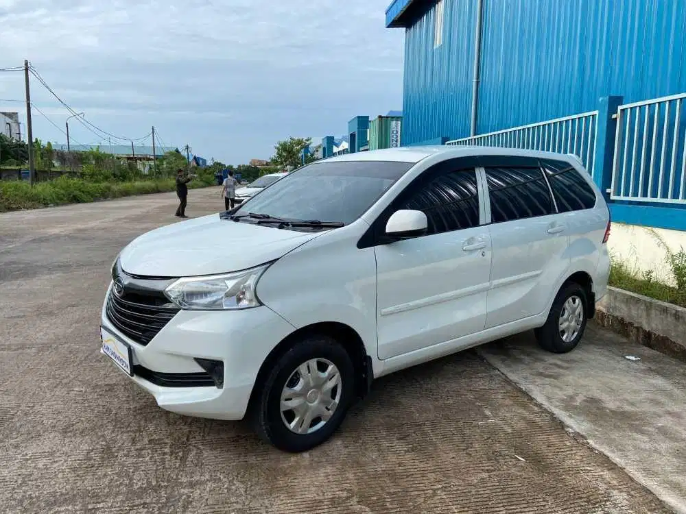 DAIHATSU XENIA X AT 2016