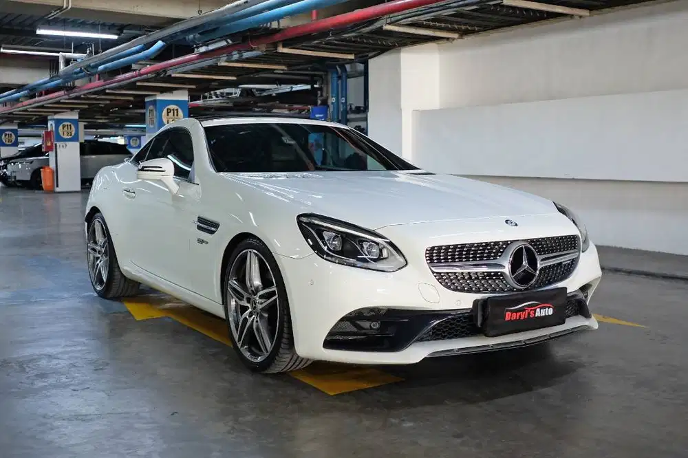 2017 MERCEDES BENZ SLC300 Cabriolet AMG Rare item tdp 88jt