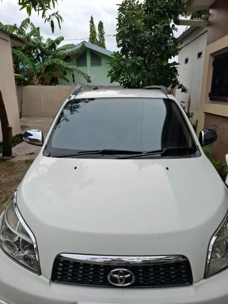 Toyota Rush Konde Type Sportivo TRD Transmisi Metic Tahun 2014