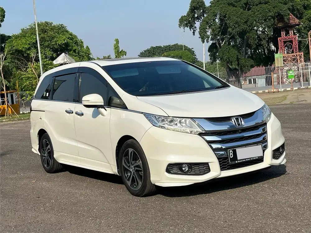 TERMURAH!! HONDA ODYSSEY 2.4 PRESTIGE AT PUTIH 2016