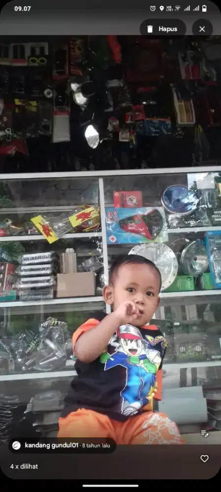 Menerima jasa pangilan kerusakan speda motor.