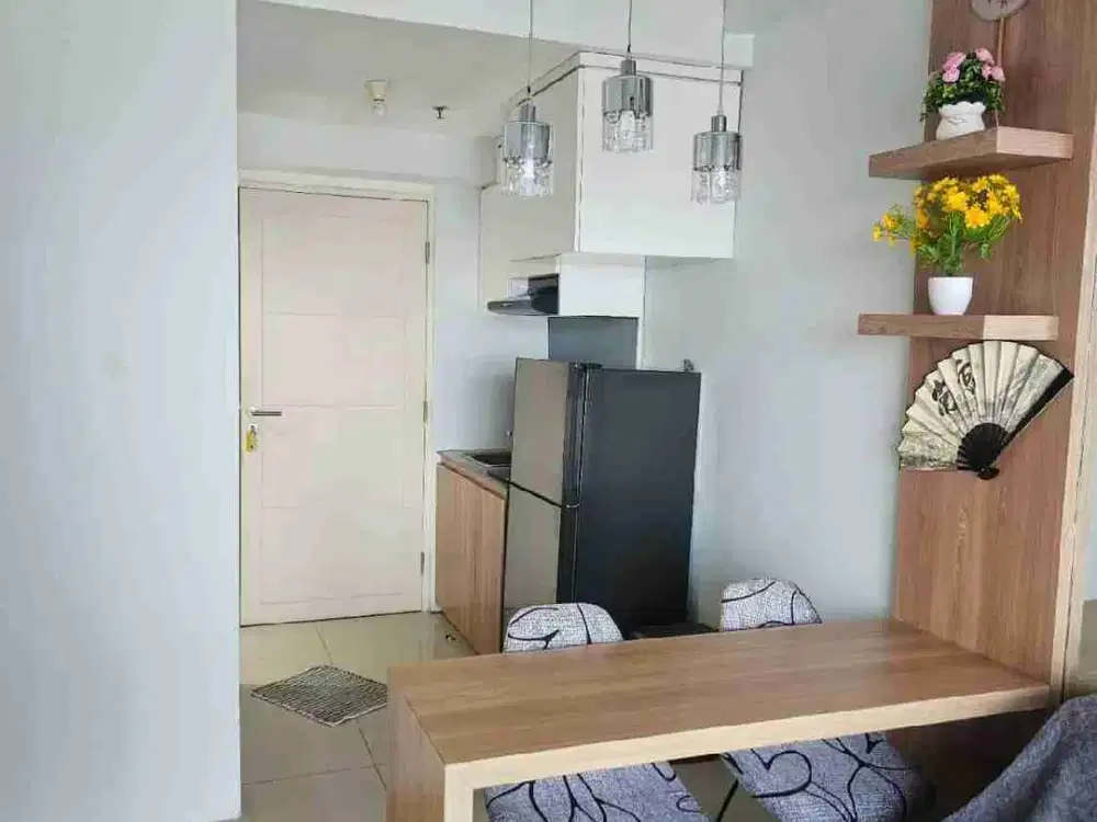 Sewa Apartemen Tanglin 2 Kamar Murah Bagus Pakuwon Mall