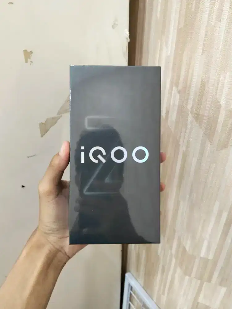 iQOO Z10R 5G 8/256 GB New