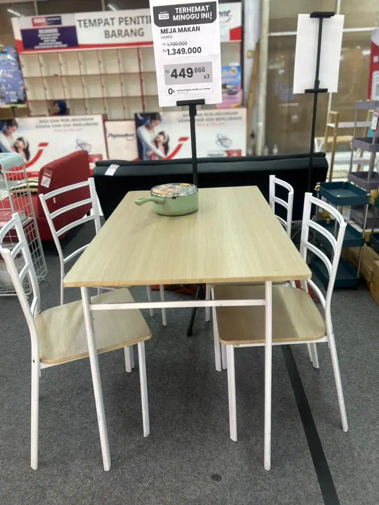 Set meja makan minimalis