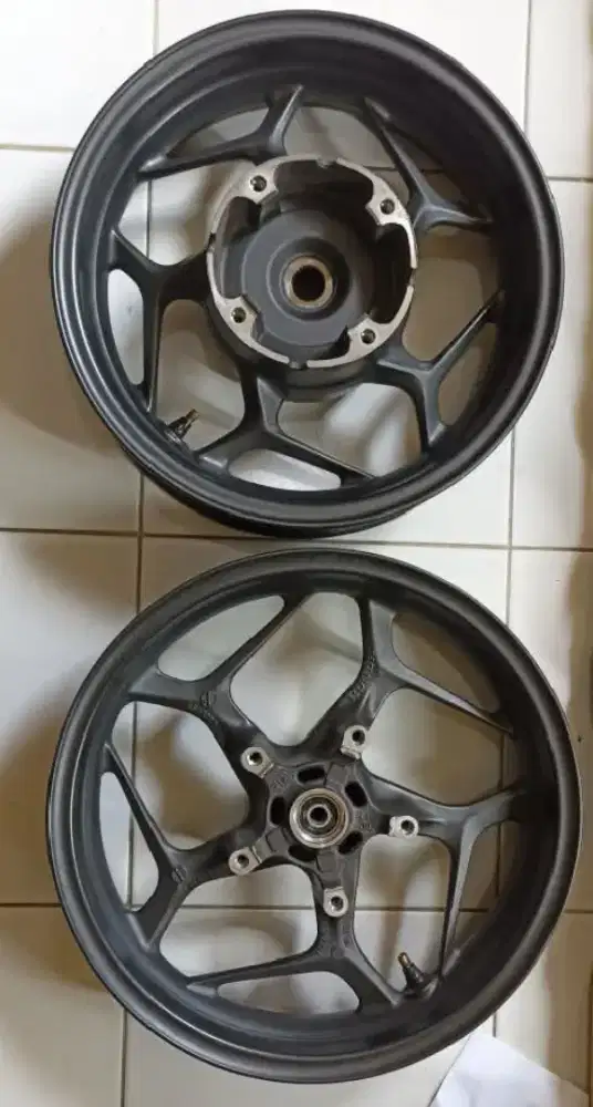 Velg pcx 160 cbs ori mulus