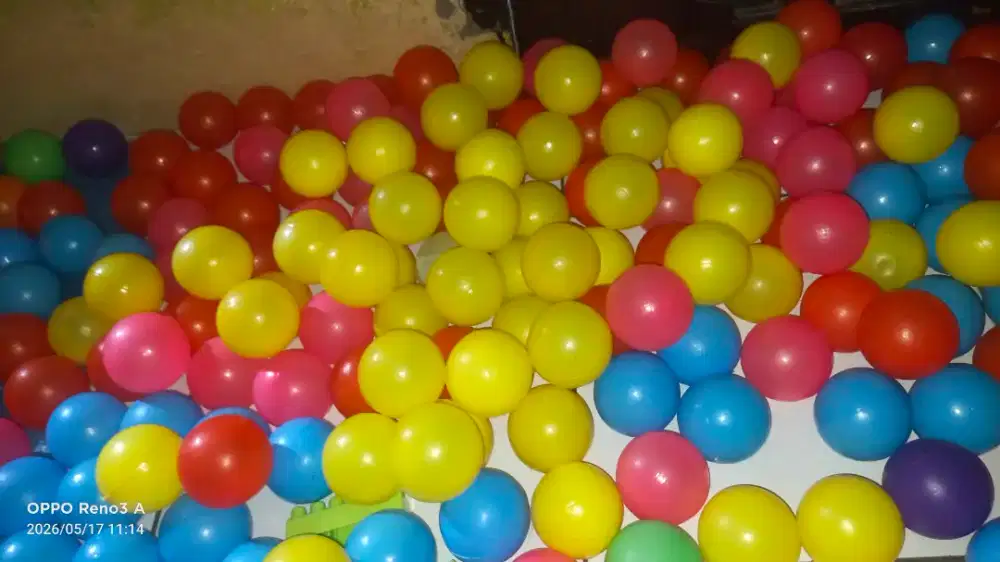 bola plastik mainan anak