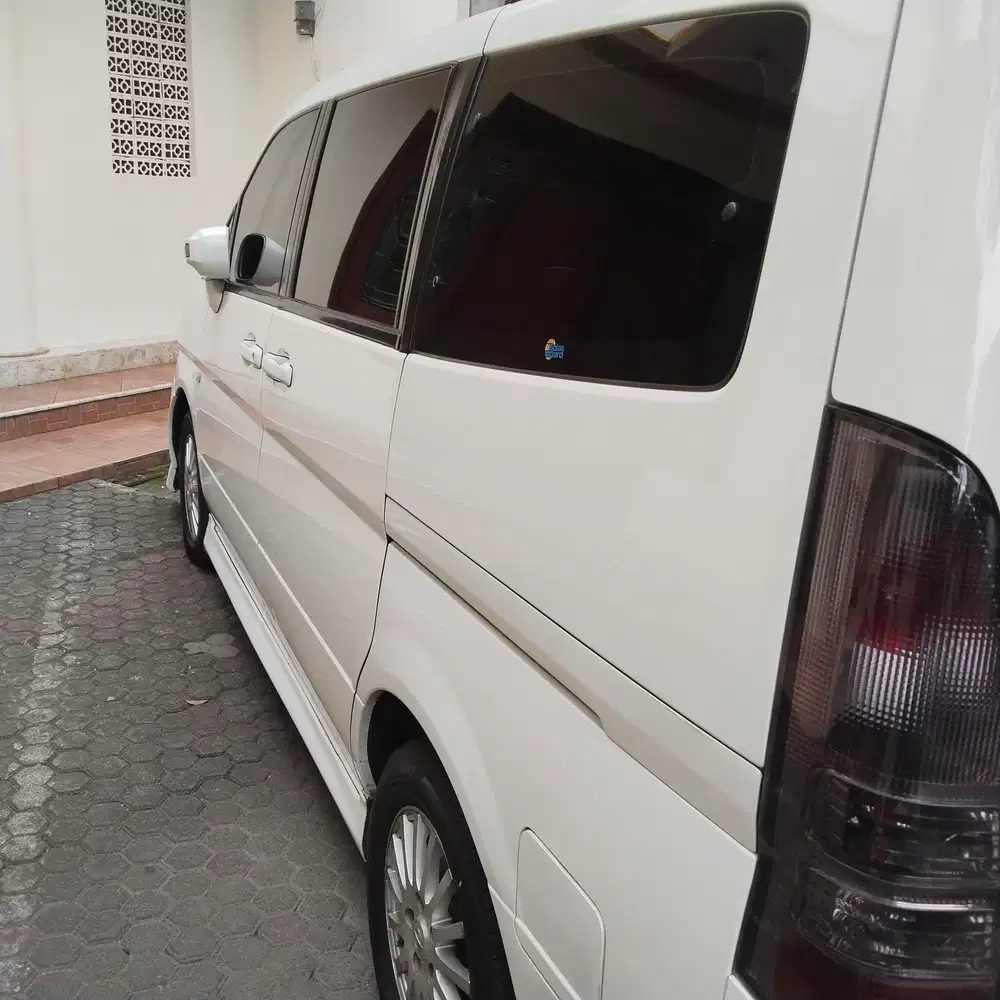 Nissan Serena 2012 Bensin
