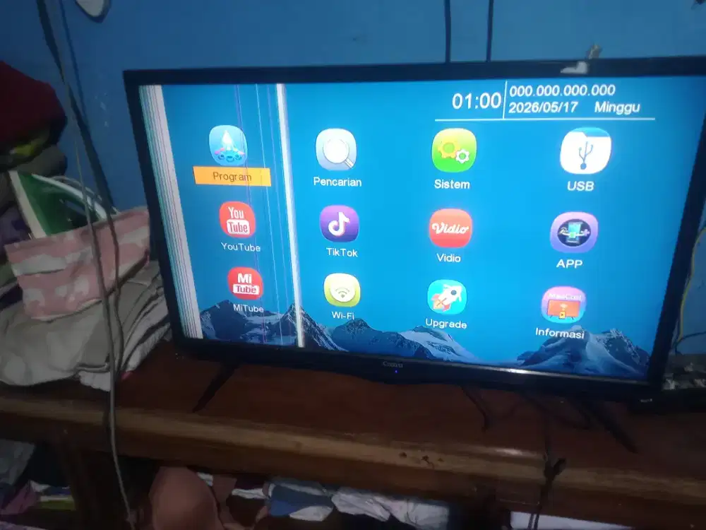 LED tv cocca 32in minus garis pojok gambsr