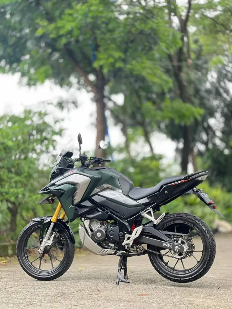 HONDA CB 150X 2022 HIJAU KM 6K PAJAK PANJANG SUPER MULUS