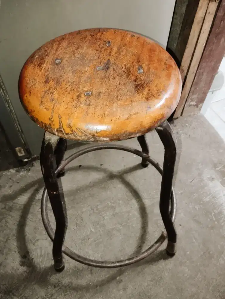 Kursi bakso/ kafe bangku kayu kaki besi 10 unit
