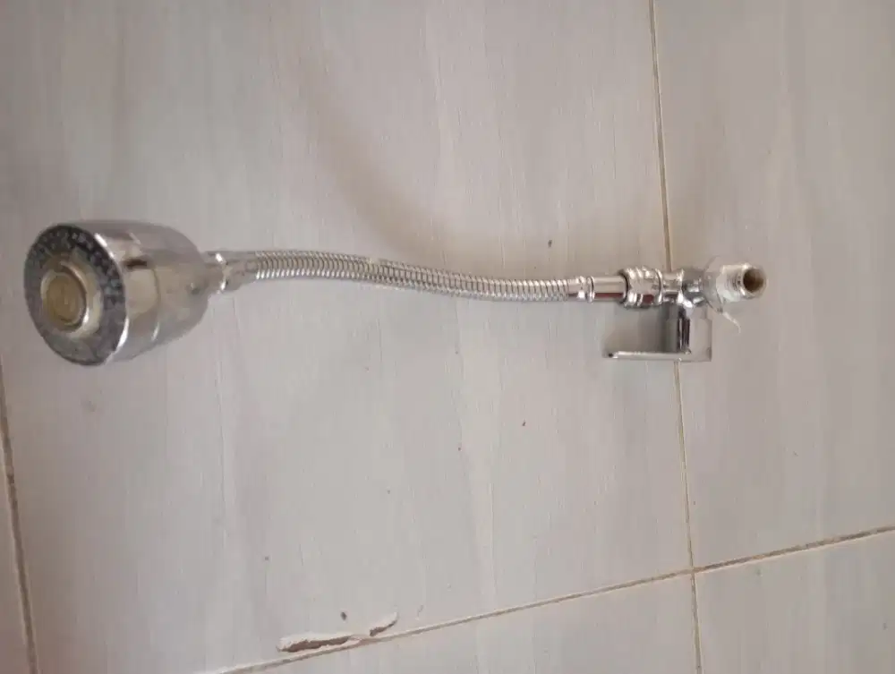 Pancuran wastafel