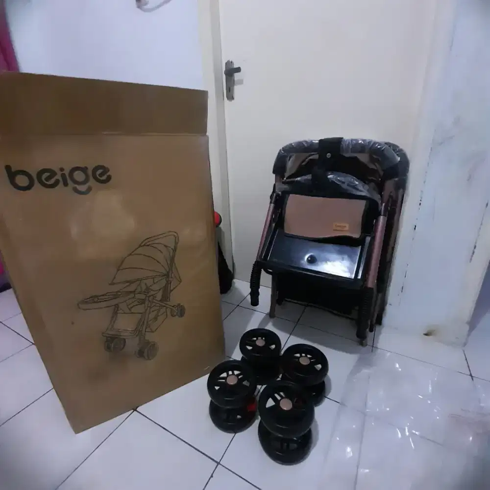 Stroller BABY WARNA BEIGE