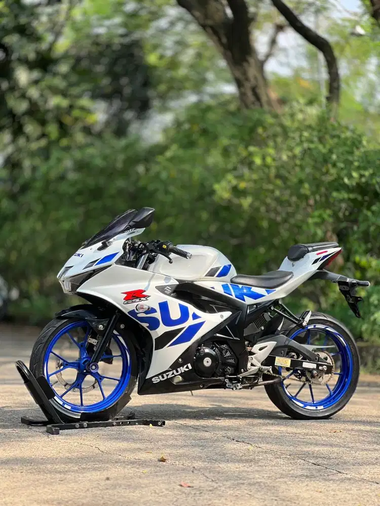 SUZUKI GSX 150R 2020 PUTIH KM RENDAH PAJAK ON MULUS NO MINUS