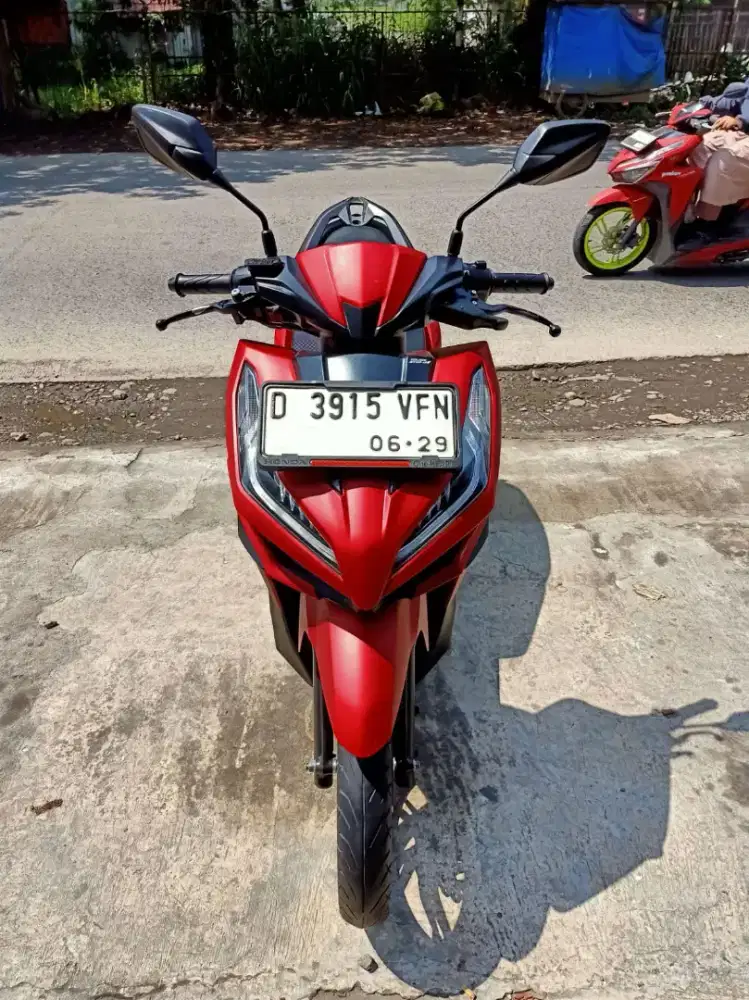 NEW HONDA VARIO 125 CBS ISS KEYLESS 2024
