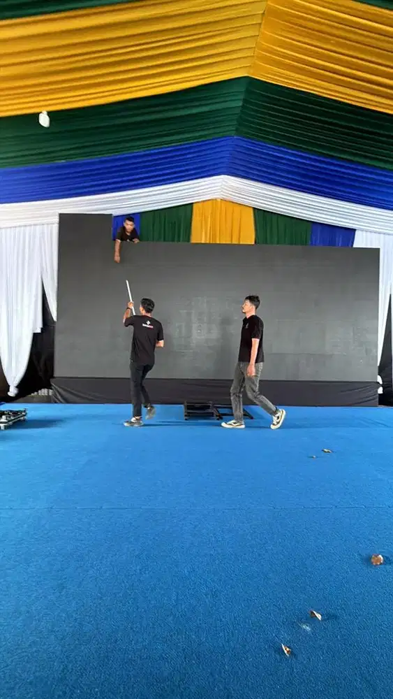 Dari staff Event Organizer