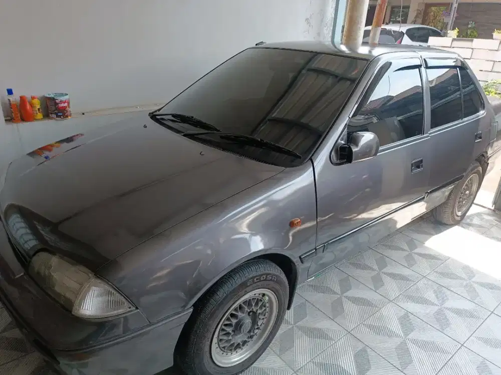 Di jual Suzuki Esteem 1.3 Tahun 1993