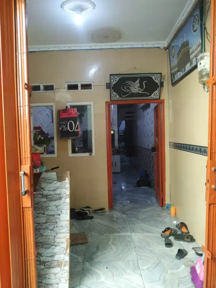 DIJUAL RUMAH 3 LANTAI,KAPUK GANG EMPANG