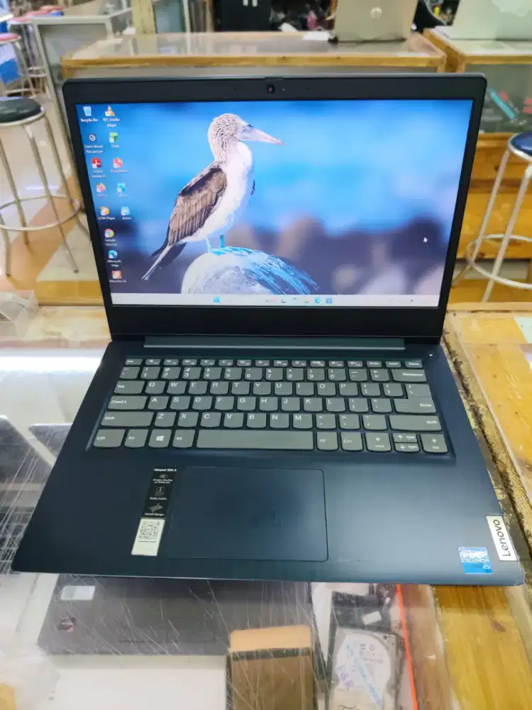 Lenovo IdeaPad Slim 3 Core Celeron N4020 4/256 Cocok Sekolah & Kerja