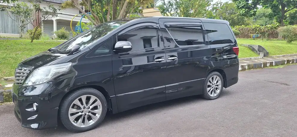 Toyota Alphard 2012 Bensin