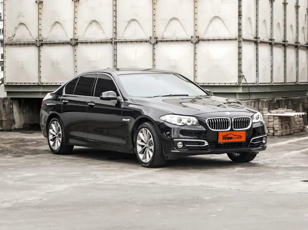 BMW 520i Luxury Lci ( facelift )
Th 2015
