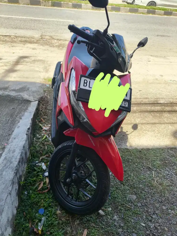 Dijual cepat vario 2017 plat bnda aceh pajak hidup plat panjang