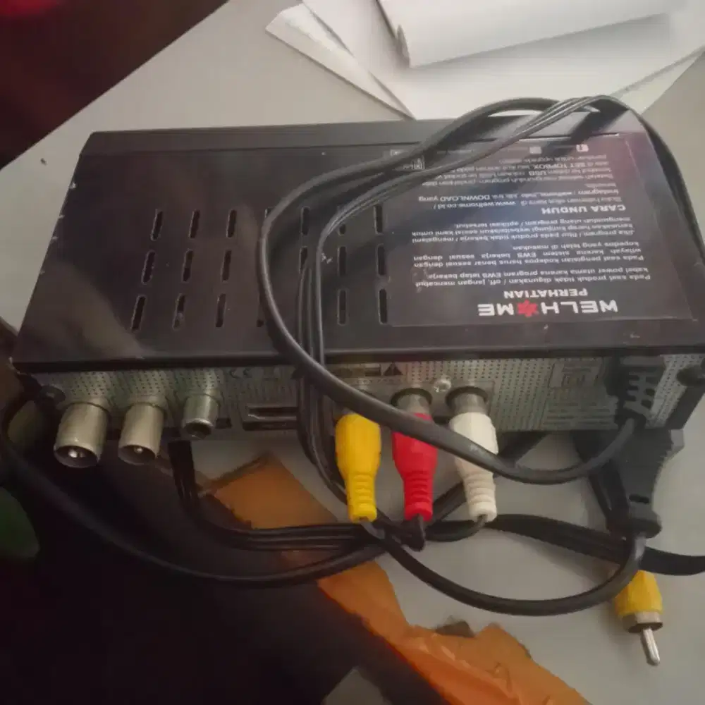 Tv 32 in di jual