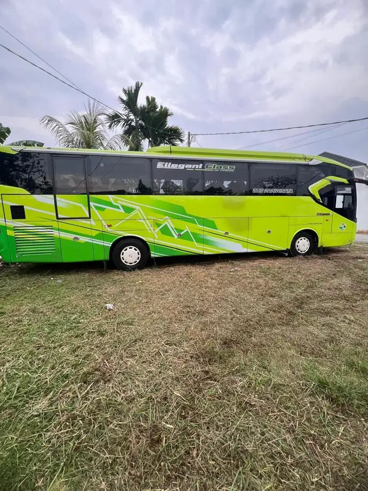 DIJUAL BUS PARIWISATA  HINO RK8JSKA-NHJ