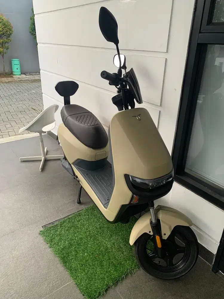 Sepeda Listrik baru 2 bulan pakai harga 80% saja