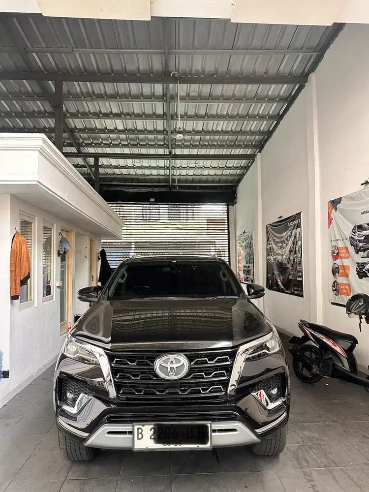 VRZ 2.8 2023 Istimewa Tangan 1 Fullorsinil Harga cash jual cepat bu