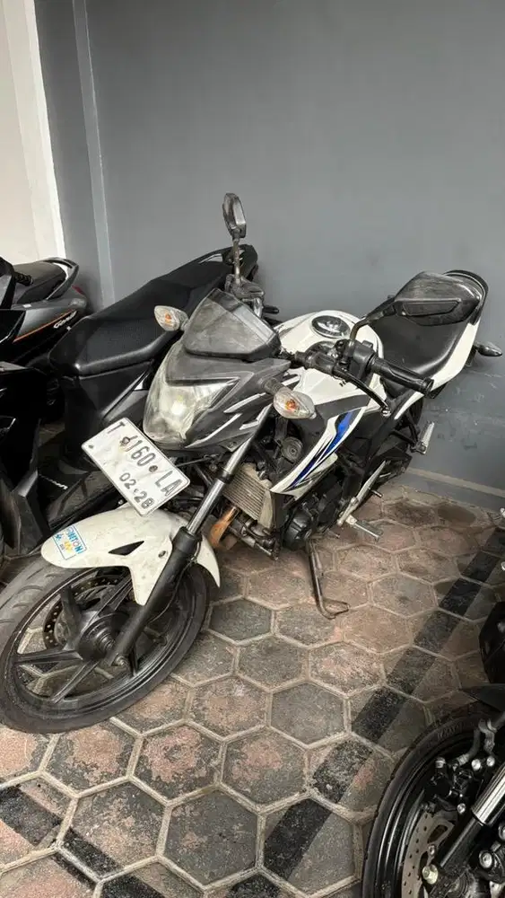 Honda CB 150R 2013