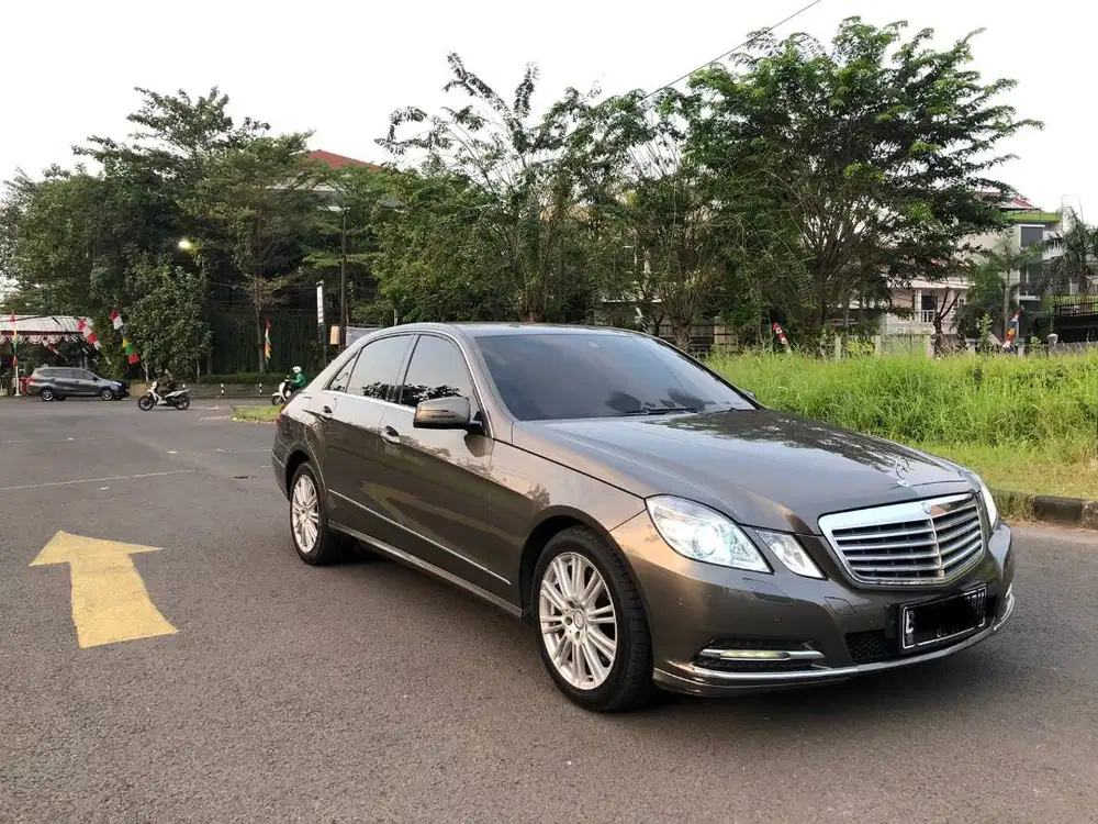 Mercedes Benz E 300 2012